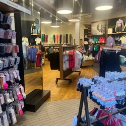 lululemon athletica - Merchandise