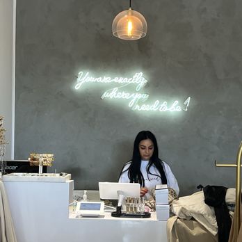 Zie Boutique - Women's Clothing Near Me - North Hollywood, California Zie Boutique - Women's Clothing Near Me - North Hollywood, California