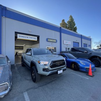 YS Window Tinting - 30% tint on the driver and passenger windows to match the stock tints and 55% on the front windshield - Car Window Tinting Near Me - Santa Clara, California YS Window Tinting - 30% tint on the driver and passenger windows to match the stock tints and 55% on the front windshield - Car Window Tinting Near Me - Santa Clara, California