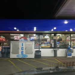 Marathon - MARATHON GAS STATION on Walnut in Macon, Georgia.