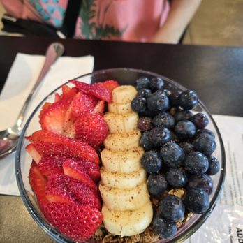 PROTEINHOUSE - Berry Blast (Bowl) - Juice Bars & Smoothies Near Me - Modesto, California PROTEINHOUSE - Berry Blast (Bowl) - Juice Bars & Smoothies Near Me - Modesto, California