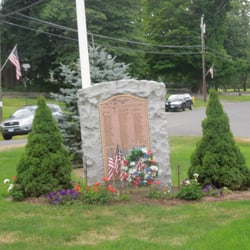 Harwinton Veterans Memorial