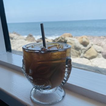 Duke's Malibu - Mai Tai - New American Near Me - Malibu, California Duke's Malibu - Mai Tai - New American Near Me - Malibu, California