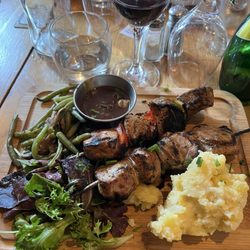 Le Parvis - Pork skewer plate