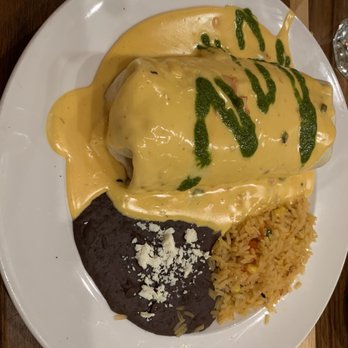 Mesa Mexican Cuisine - Beef burrito plate - Mexican Near Me - Grapevine, Texas