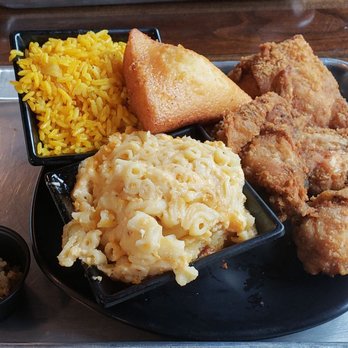 Cornbread - Large Dinner combo, mac and cheese yellow rice cornbread and fried chicken. - Soul Food Near Me - Maplewood, New Jersey Cornbread - Large Dinner combo, mac and cheese yellow rice cornbread and fried chicken. - Soul Food Near Me - Maplewood, New Jersey