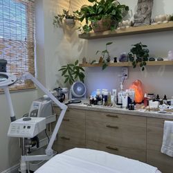 Pure Skin By Navia