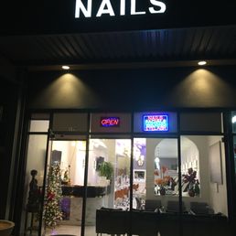 Exterior photo of Luxe Nail - Tucson, Arizona Exterior photo of Luxe Nail - Tucson, Arizona