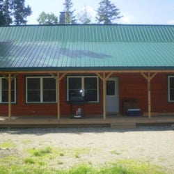 Harlow Custom Builders - Camp with farmers porch