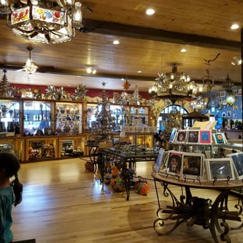 La Posada Hotel - Gift shop - Hotels Near Me - Winslow, Arizona