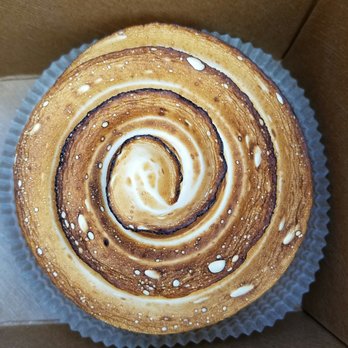 Rosellini's - Lemon meringue tart - Bakeries Near Me - Seattle, Washington Rosellini's - Lemon meringue tart - Bakeries Near Me - Seattle, Washington