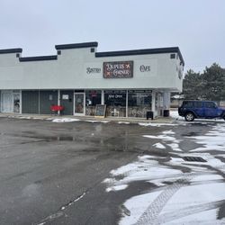 Dupuis Corner Bistro & Cafe