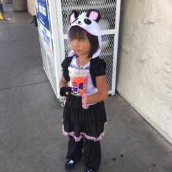 7-Eleven - Cute panda enjoying her Slurpee