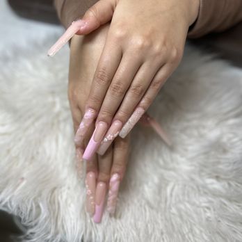 La Spa Nails - Nail Salons Near Me - San Leandro, California
