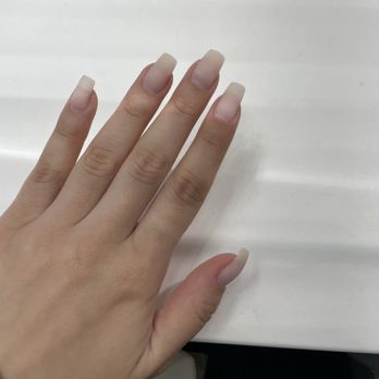 Liz Nail & Spa - Amy's amazing shaping! - Nail Salons Near Me - Flushing, New York