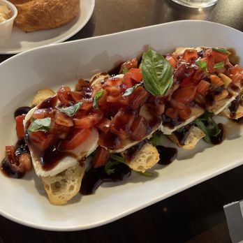 Devine Wine Bar - Bruschetta - Wine Bars Near Me - Spring Branch, Texas