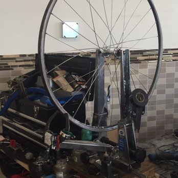 Off The Bridge - Bike Repair/Maintenance Near Me - New York, New York