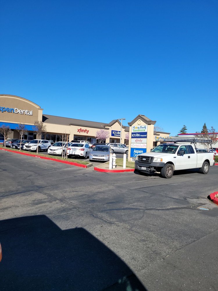 SCRUBS & BEYOND Updated October 2024 7877 Greenback Ln, Citrus