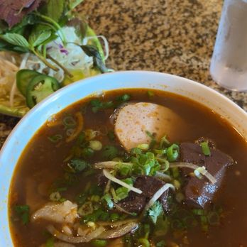 Pho Hung - Bun Bo Hue - Vietnamese Near Me - Portland, Oregon