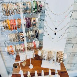 B Fancy Boutique & Salon