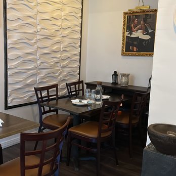 Black Iris - Inside - Mediterranean Near Me - Brooklyn, New York