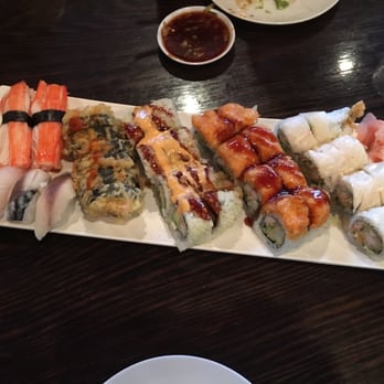 Umami Sushi - Sushi Bars Near Me - Chicago, Illinois