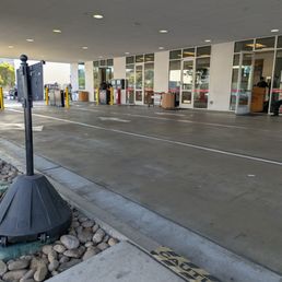 Empty service lane