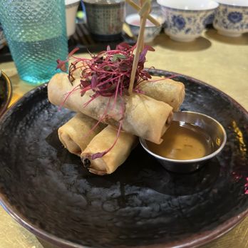 Soothr - Duck roll. 9/10 - Thai Near Me - New York, New York