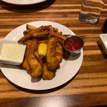 George & The Dragon - Fish and chips! Yeah baby! - New American Near Me - Minneapolis, Minnesota George & The Dragon - Fish and chips! Yeah baby! - New American Near Me - Minneapolis, Minnesota