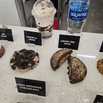 Night Owl Cookies - Desserts Near Me - Orlando, Florida