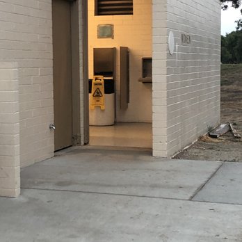 Earvin Magic Johnson Park - Recreation Centers Near Me - Los Angeles, California