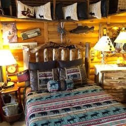 The Bears Den