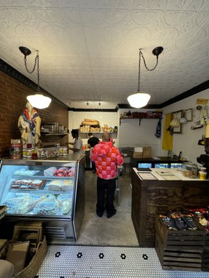 Regina's Grocery UES by null