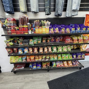 tobacco vape shop near me STAR TOBACCO, KRATOM, VAPE & CBD - Updated June 2026 - 13 Photos - 404 E  Six Forks Rd, Raleigh, North Carolina - Tobacco Shops - Phone Number