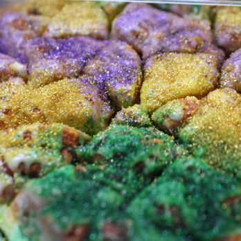 Goodness Gracious - Queen Cake (King Cake with a cheesecake custard that falls to the bottom) - Desserts Near Me Goodness Gracious - Queen Cake (King Cake with a cheesecake custard that falls to the bottom) - Desserts Near Me