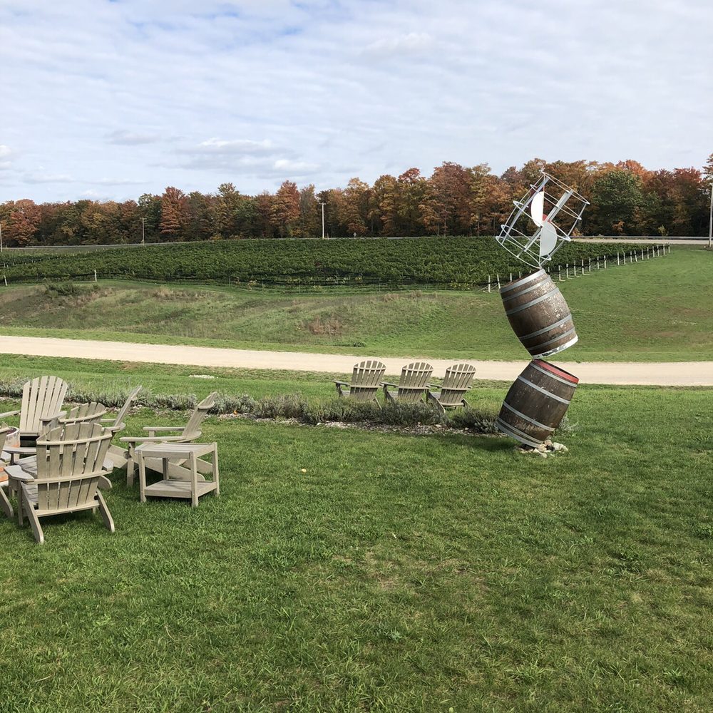 Grand Traverse Tours - Wine Tours Near Me - Traverse City, Michigan