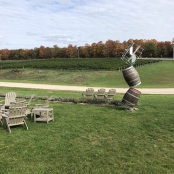 Grand Traverse Tours - Wine Tours Near Me - Traverse City, Michigan
