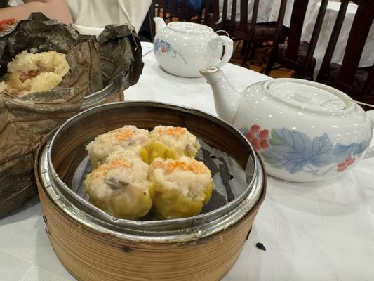 Fung Shing Restaurant by null