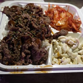 Holiday Road - Beef boogie plate - Festivals Near Me - Calabasas, California Holiday Road - Beef boogie plate - Festivals Near Me - Calabasas, California