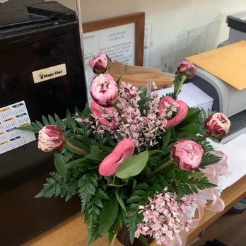 Cynthia's Flower Connection - Florists Near Me - El Centro, California Cynthia's Flower Connection - Florists Near Me - El Centro, California