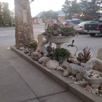 Browns Canyon Inn - Hotels Near Me - Salida, Colorado Browns Canyon Inn - Hotels Near Me - Salida, Colorado