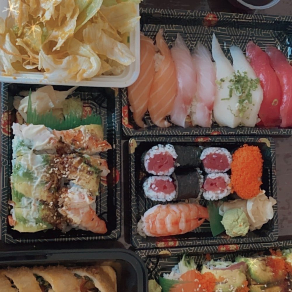 Tenzan - Shrimp tempura, salad, sushi deluxe, Phoenix, dragon, maki maki chicken, rainbow - Japanese Near Me - Brooklyn, New York Tenzan - Shrimp tempura, salad, sushi deluxe, Phoenix, dragon, maki maki chicken, rainbow - Japanese Near Me - Brooklyn, New York