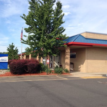 US Post Office - Picture of the USPS IN EDISON, rt 27 - Post Offices Near Me - Edison, New Jersey