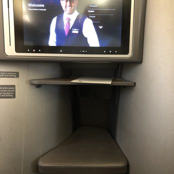 American Airlines - IFE, difficult to use - Airlines Near Me - Seattle, Washington