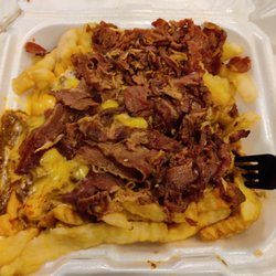 Empire King - Large order Chili Cheese fries with pastrami