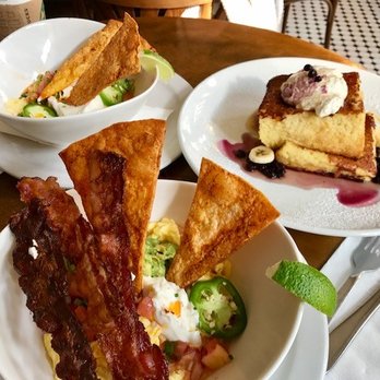 Le Gourmand - Huevos Chiilaquiles & French Toast - Coffee & Tea Near Me - Toronto, Ontario Le Gourmand - Huevos Chiilaquiles & French Toast - Coffee & Tea Near Me - Toronto, Ontario