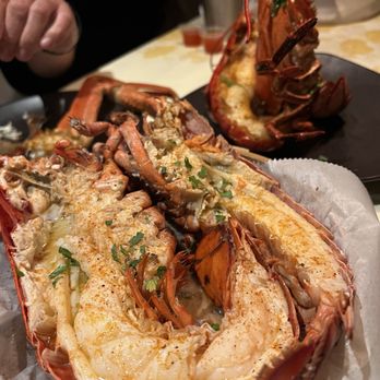 Crab House NYC - Lobster with butter - Buffets Near Me - New York, New York Crab House NYC - Lobster with butter - Buffets Near Me - New York, New York