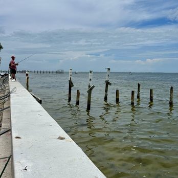 Bokeelia Fishing Pier - Fishing Near Me - Bokeelia, Florida