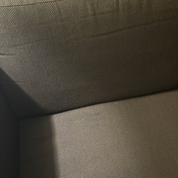 Comfort Suites - Unclean couch - Hotels Near Me - Kyle, Texas Comfort Suites - Unclean couch - Hotels Near Me - Kyle, Texas