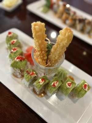 Rain Thai & Sushi Bar by null